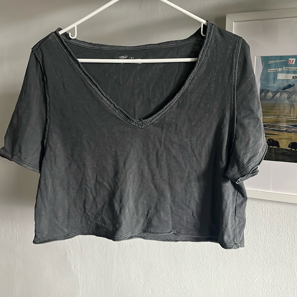 AERIE grey cropped T-shirt size small